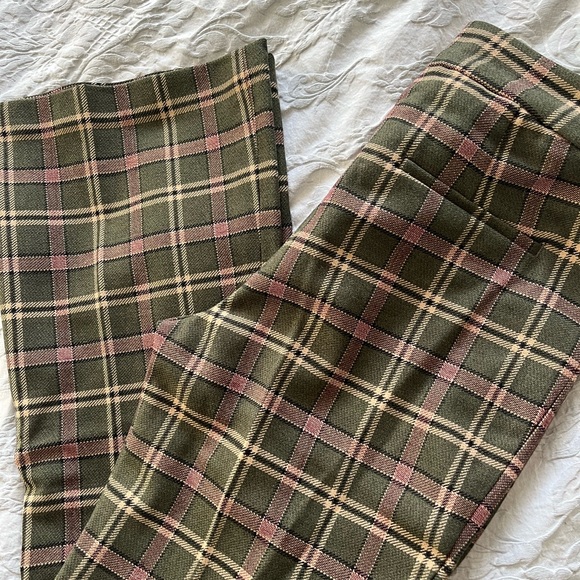 NWT Aritzia Wilfred Sequence Pant in Green Plaid - Picture 6 of 10